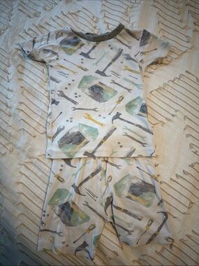 Burt's Bees Baby Tool-Print Short Pajama Set - White with Green, Gray & Yellow